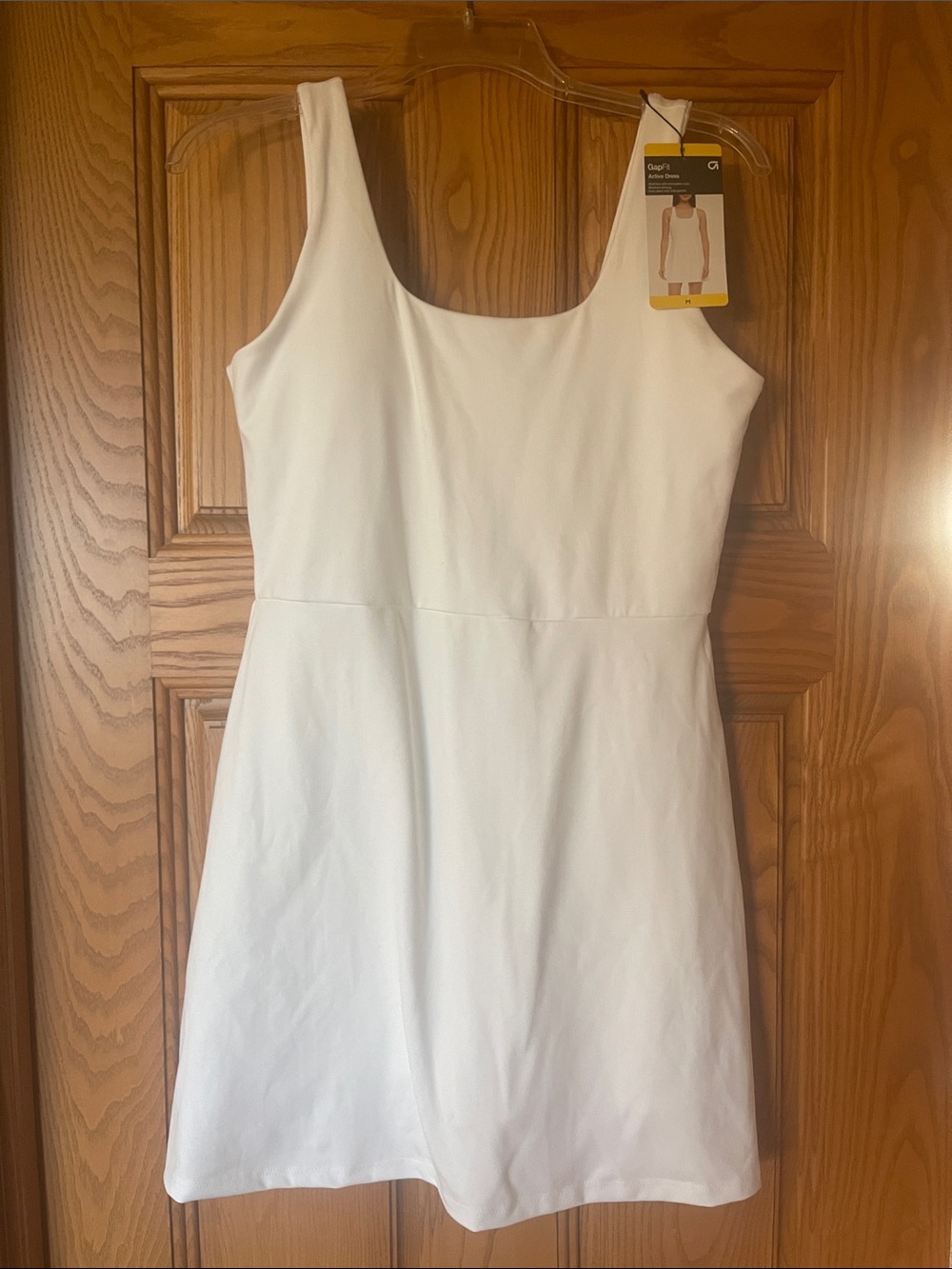 GAP White Scoop-Neck Sleeveless Mini Active Dress with Built- in Shorts